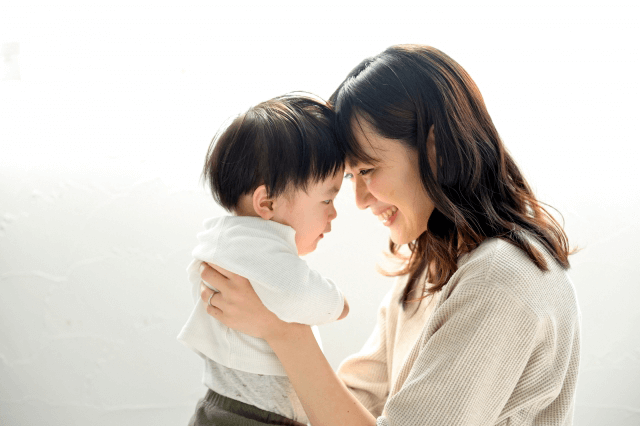 男や女にとらわれず夫婦になり「ママ」に トランスジェンダー谷生俊美さんの３人家族とは？ - コクリコ講談社