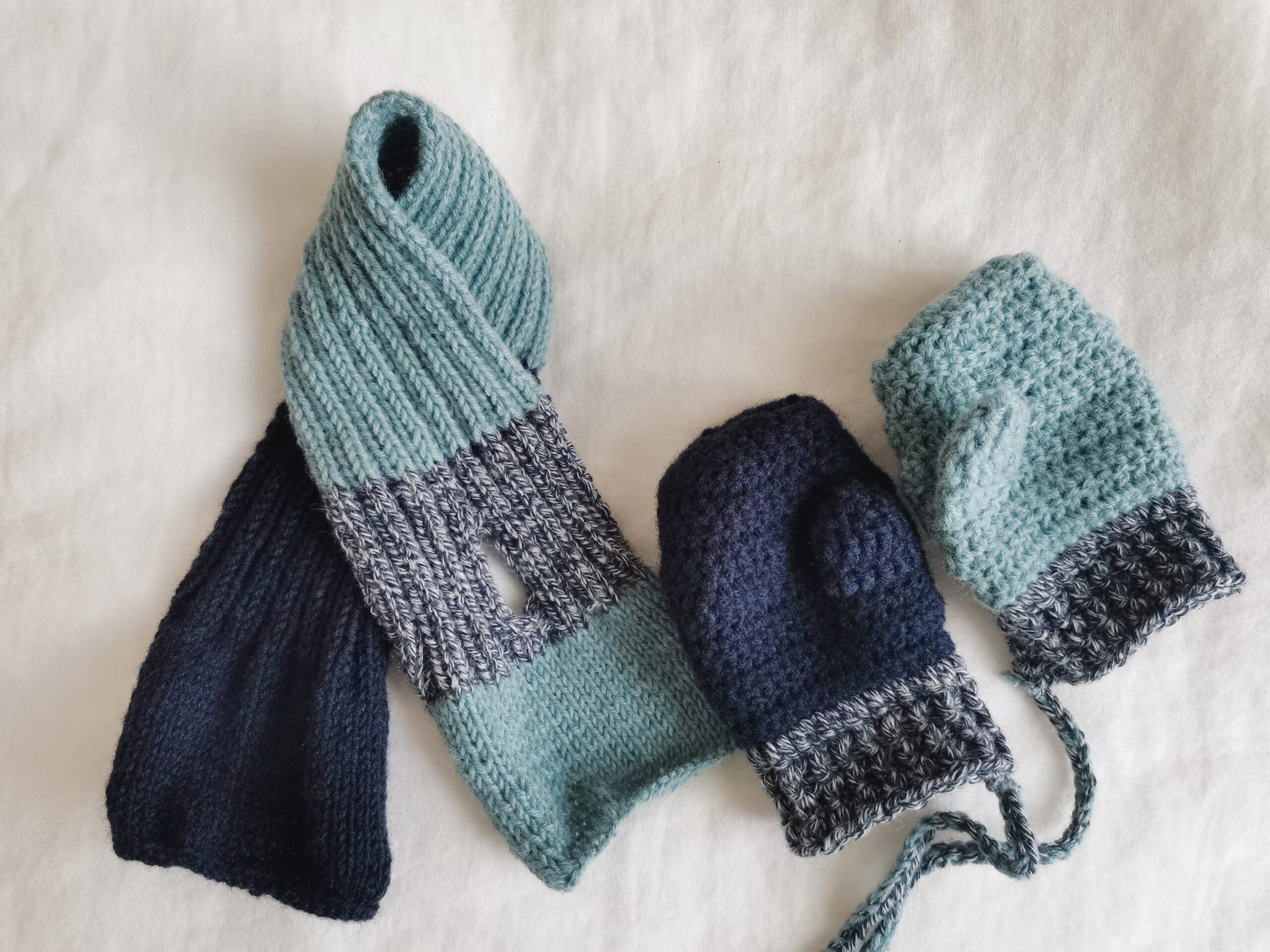 ベビー 編み物 キット リバーシブルマフラー2〜3歳編み図付き かぎ針編み 手作りキット ミルキーキッズ オリムパス olm 手芸の山久 :手芸の山久ヤフー店 - 通販 - Yahoo!ショッピング