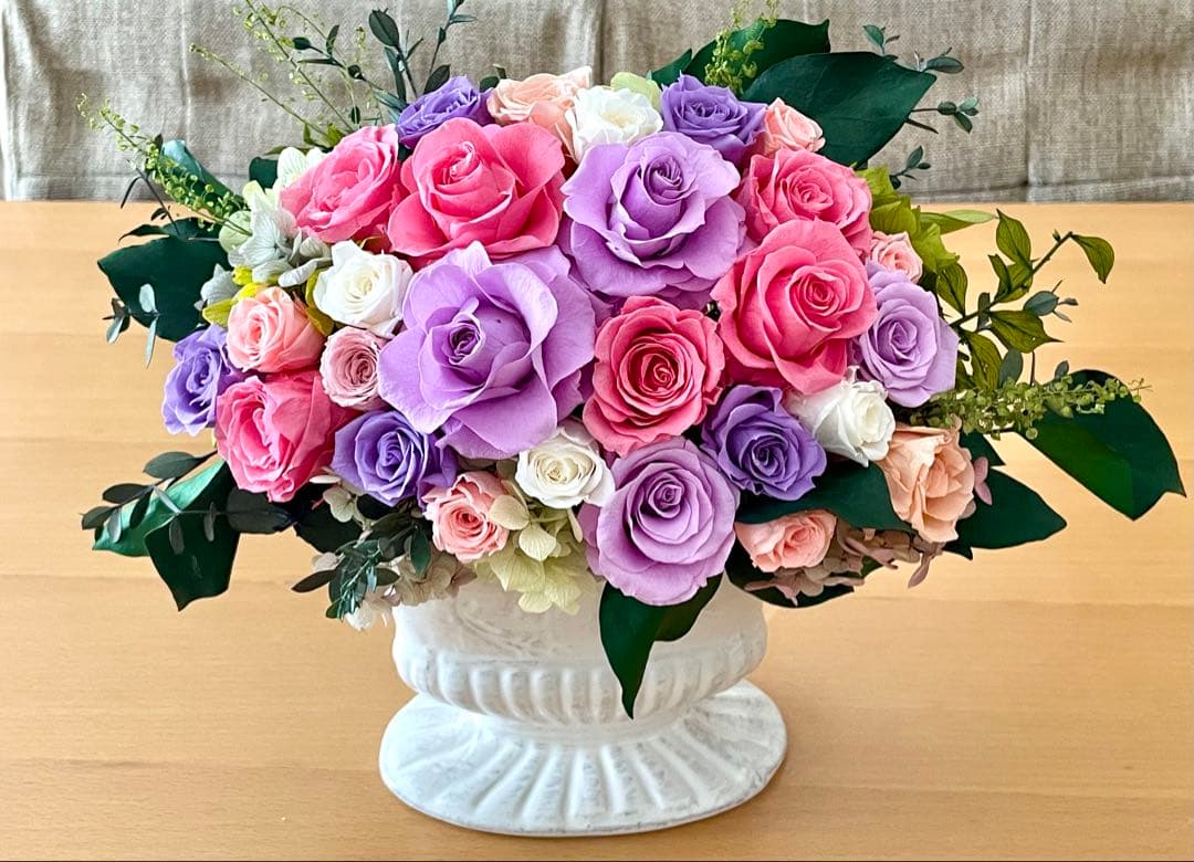 楽天市場 翌日配達 14時〆 お花のケーキ プリザーブドフラワー フラワーケーキ ホールタイプ バラ お誕生日 お花 誕生日 プレゼント 女性 女友達お祝い おしゃれ 結婚祝い 結婚記念日 推し活 推し花 ブリザードフラワー 食べ物 4000円 退職祝い 開店祝い 秋 ハロウィン