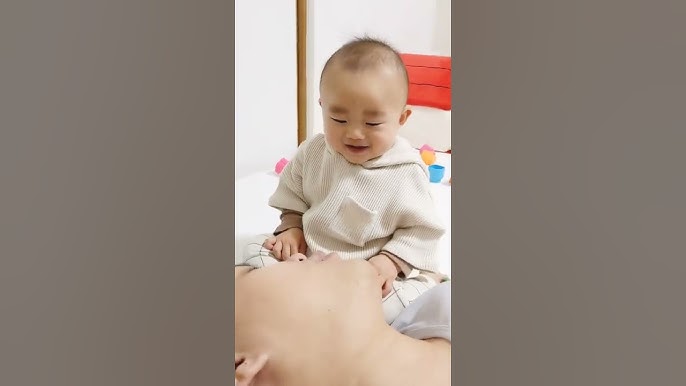 赤ちゃんおもしろ写真TikTok