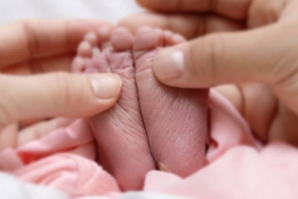 大山千広が出産？土屋南のインスタで乳児を抱っこする姿が