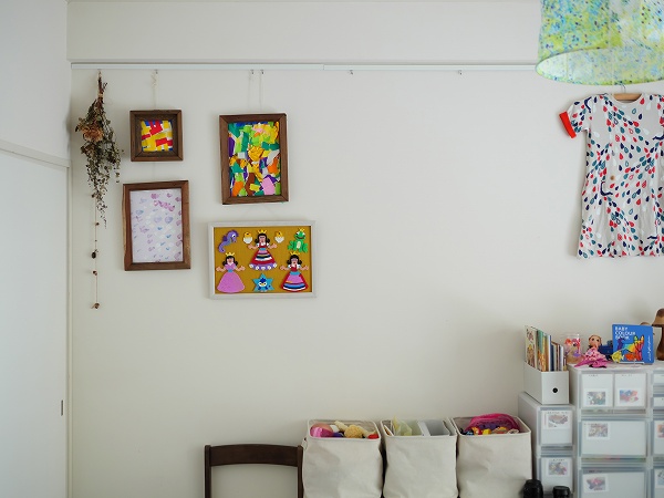 綴じる、貼る、飾る、撮る」子どもの作品どうやって残してる？かぞくのきろく-写真整理のWebマガジン