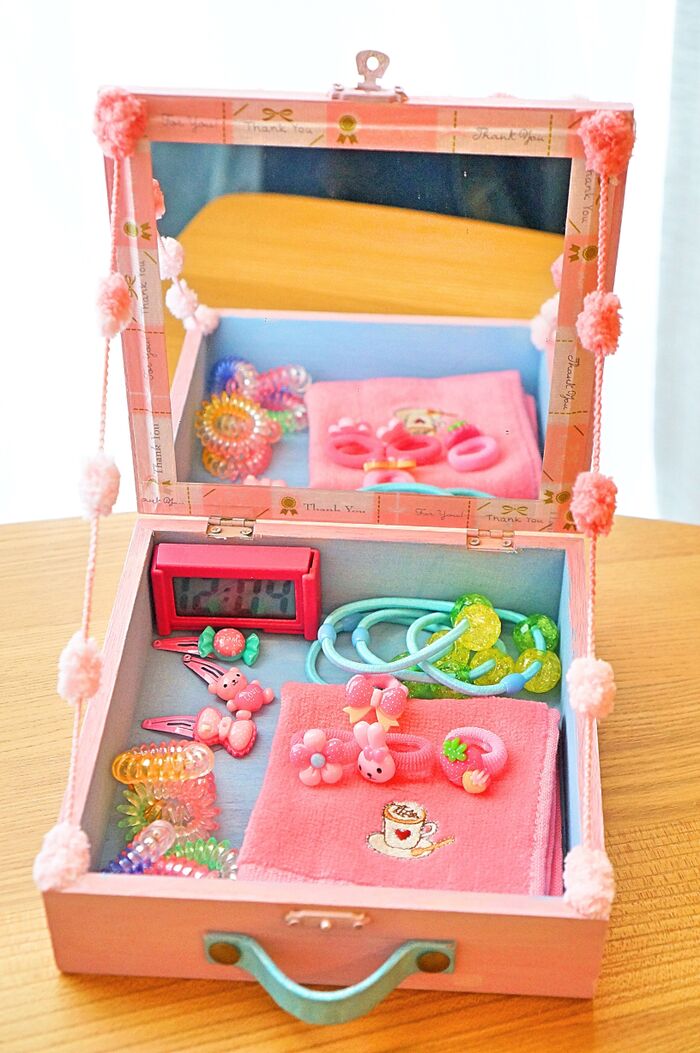 楽天市場 ドレッサー キッズドレッサー おままごと 子ども用 おもちゃ オモチャ ミラー メイク収納 鏡台 化粧台 鏡 木製 天然木 かわいい 可愛いシンプル 北欧 ナチュラル 誕生日 プレゼント 女の子 ホワイト キッズドレッサー melori メロリ: インテリアショップ