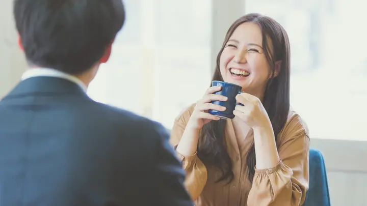 配偶者の呼称「妻と呼んで」6割、実際は35% 中立的表現求める声 - 日本経済新聞