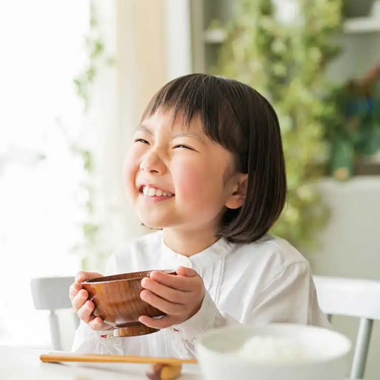 家族で食事」がものすごく大切な理由。子どもの学力を伸ばすのは親子の対話です