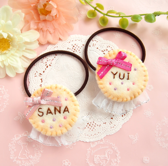 楽天市場 送料無料 アクセサリー収納ケース 大容量 子供用 キッズ 女の子 リボン ヘアアクセサリー 小物入れ ボックス 髪飾り ヘアピン ヘアゴム収納ケース たっぷり ハンドル付き 持ち運び 整理 子ども 女児 ギフト プレゼント 贈り物 : motto-motto