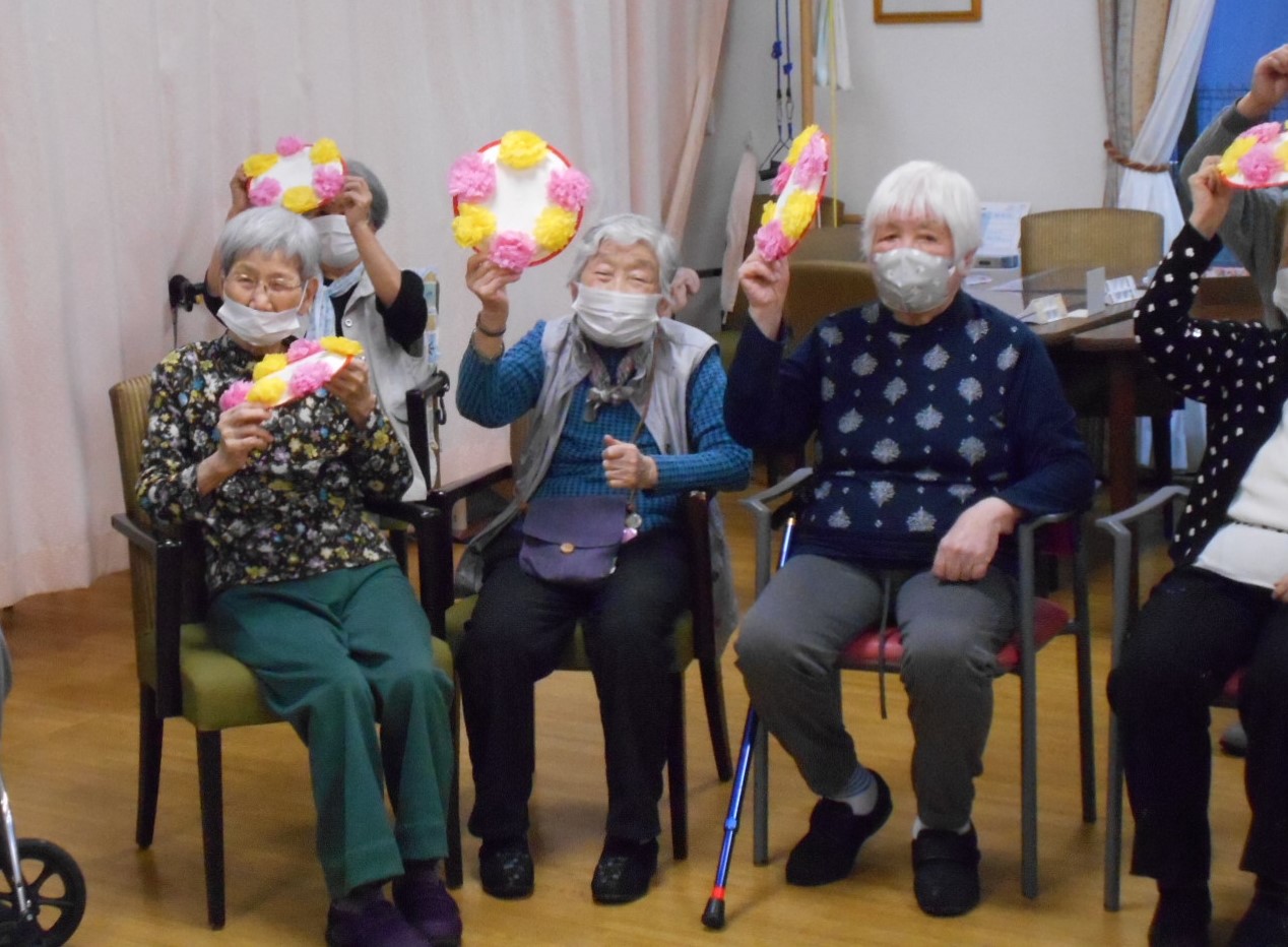 老健オアシス 入所介護「母の日イベント」介護のオアシスグループ医療法人隆星会 社会福祉法人大和福寿会大阪 平野