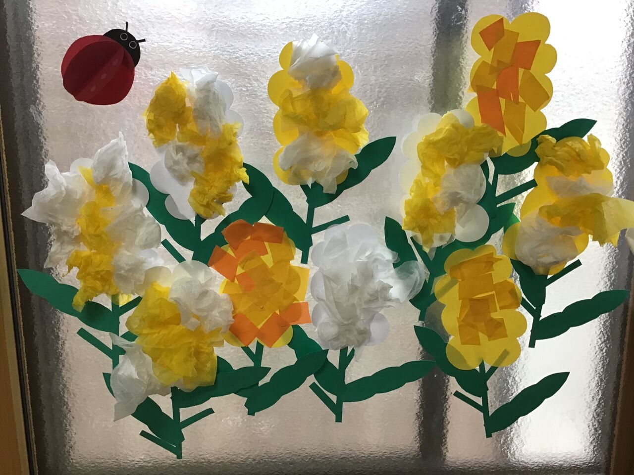 保育園 4月製作 春の花・ちょうちょを作ろう保育士のお仕事静岡