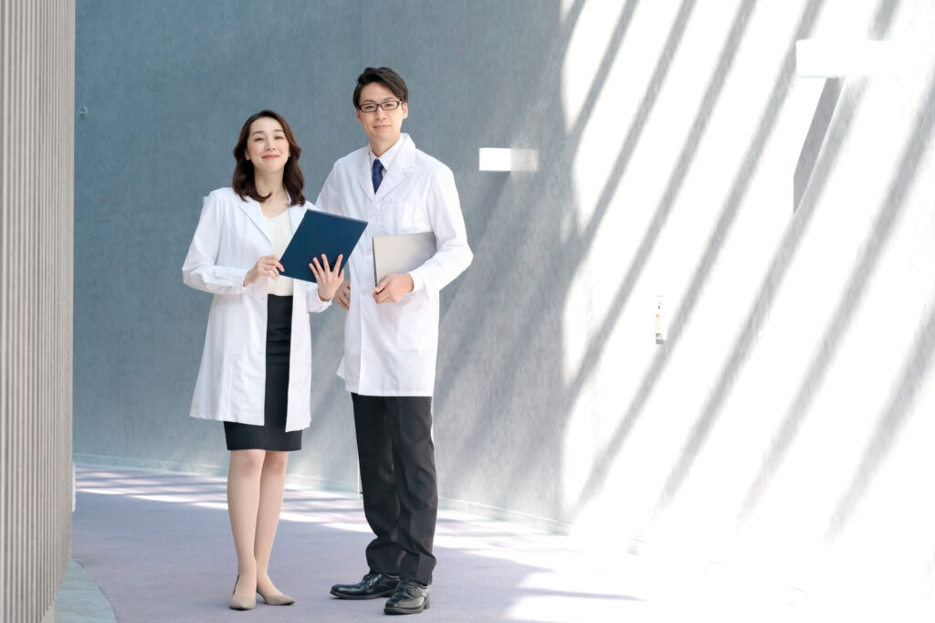 禁断の ！？ 医師って看護師・患者との恋愛・不倫って本当にあるんですか？出会いの真相・バレないポイントも医師転職の極意まとめ