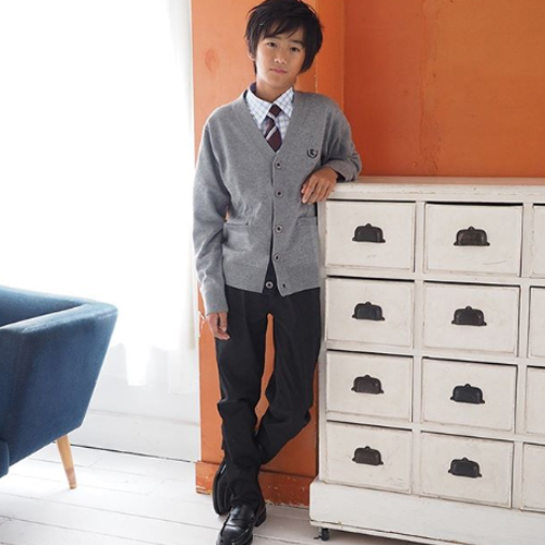 男の子の卒業式スーツ！小学生向けのおしゃれで個性的な人気のおすすめランキングキテミヨ-kitemiyo