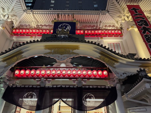 生 いきる柳 美里 著- 紀伊國屋書店ウェブストアオンライン書店本、雑誌の通販、電子書籍ストア