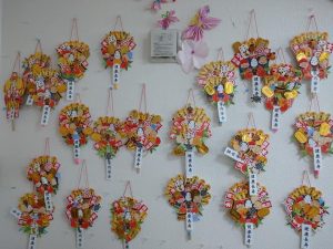 高齢者 リハビリ 手作りキット 絵馬飾り 日本の土産 だるま : 脳トレ・手芸品・介護衣料のケアラーズショップ - 通販 - Yahoo!ショッピング