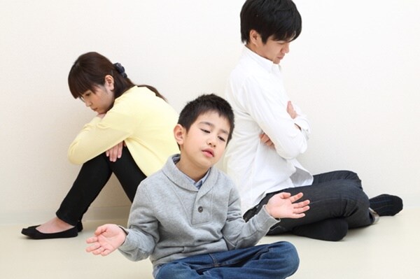 少し前に同じ「1週間で夫婦仲が悪くなる」という投稿をして、 色々なコメントをいただいて、根本の原因の部分に着目して今回の投稿を作りました。人それぞれ色々な意見があり、参考になりました。 まずこの根本的部分を考えてから、次のステップが「1週間で夫婦仲が悪く