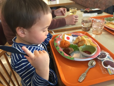 台湾YAYOI．やよい軒メニューお子様ランチ