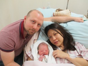 いや、顔整いすぎだろ」と話題になった双子赤ちゃん→3年後予想を上回る“現在の姿”に驚き「モテ確定すぎる」 1 3育児 ねとらぼ