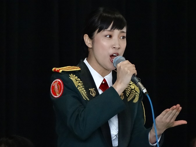 鶫真衣 つぐみまい の経歴や出身高校や経歴は?彼氏や結婚している夫はいる?なぜなにチャンネル