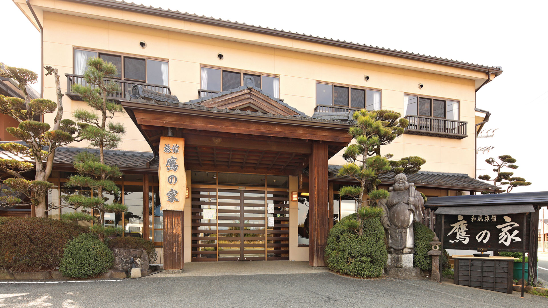 家族湯 七城の森 熊本県菊池市七城町 離れの間「椿」やったキャンプだ！他