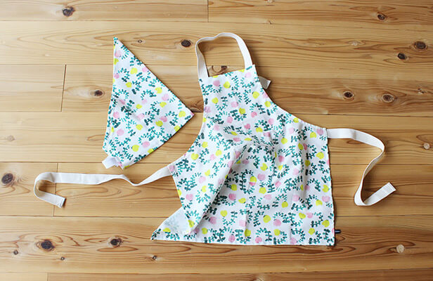 子供エプロンの作り方 まっすぐ縫いで簡単！Craftie Style