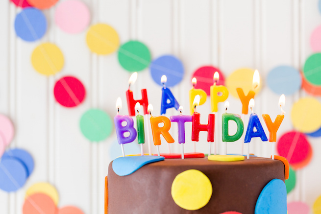 英語の誕生日メッセージ例文25選 海外の友達にも使え、日本人にも伝わる！ ＃基本誕生日プレゼント BIRTHDAYS誕生日ポータル ONEBIRTHDAYS