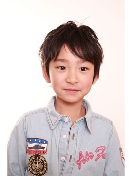 ジャニーズ系ショートスタイルスタイルギャラリーこども専門美容室チョッキンズキッズサロンCHOKKIN'S
