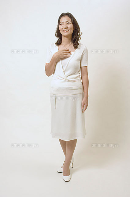 50代女性ぽっちゃり太めさんの着こなし術おすすめのブランドファション通販サイトご紹介♪YUKOKIRA