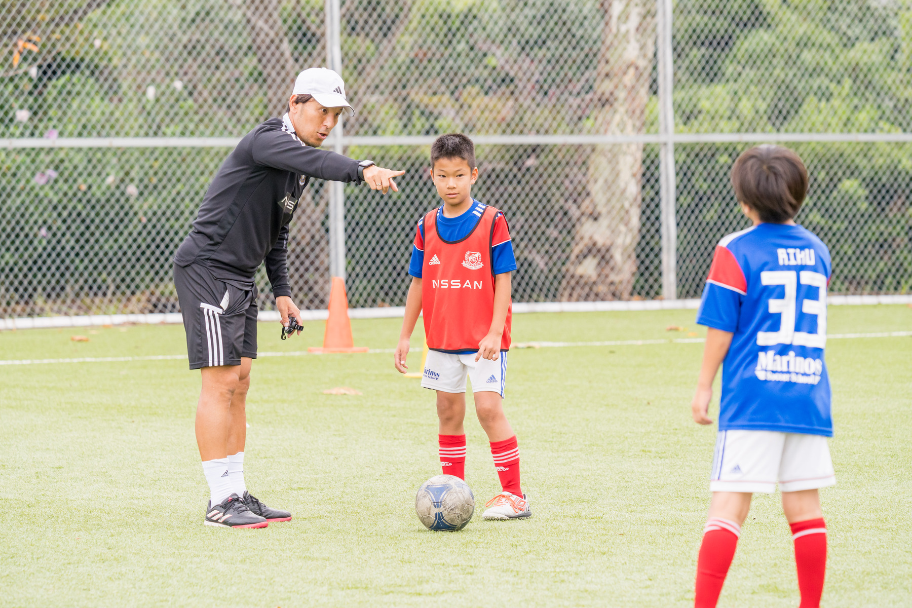 元日本代表 藤本淳吾さんがサッカーコースを直接指導