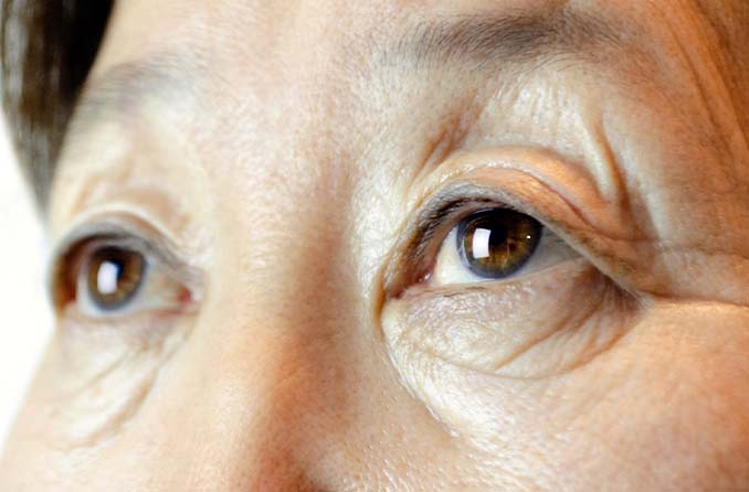 ゴールデンカムイ』に登場するヒロインのアシㇼパはアイヌ人なのに、何故、髪- Yahoo!知恵袋