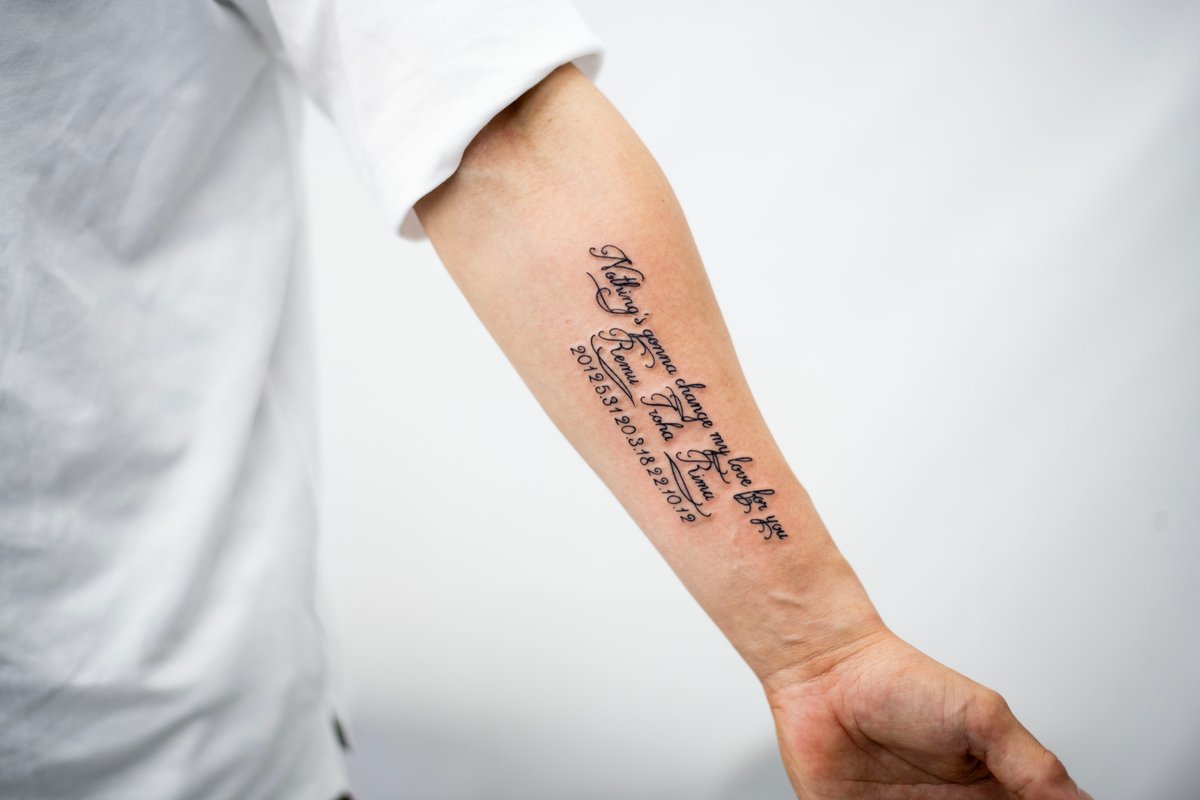 家族への愛の証！ ブルックリン・ベッカムのタトゥーコレクション