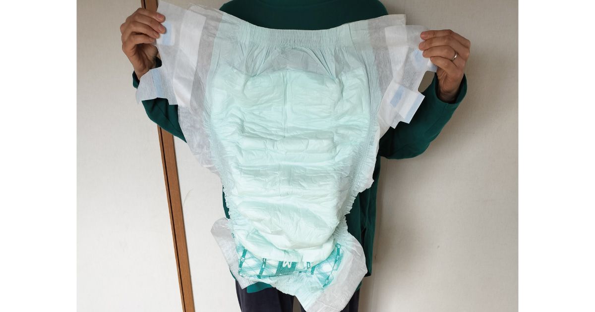 おむつ干し写真 田舎暮らしでの自宅庭で撮影 平織りおしめ おむつカバー 全部で30枚 趣味 大人のお遊び 幼児回帰 お漏らし 夜尿症