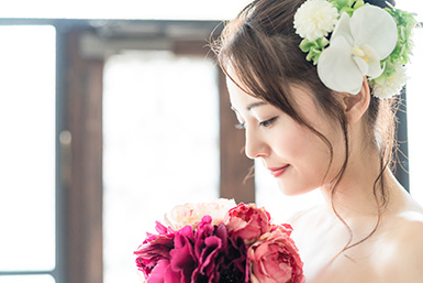 結婚式アルバムをおしゃれに手作りする方法は？フォトアルバム専門メーカーが解説 - ブログ - 写真アルバム工房 公式