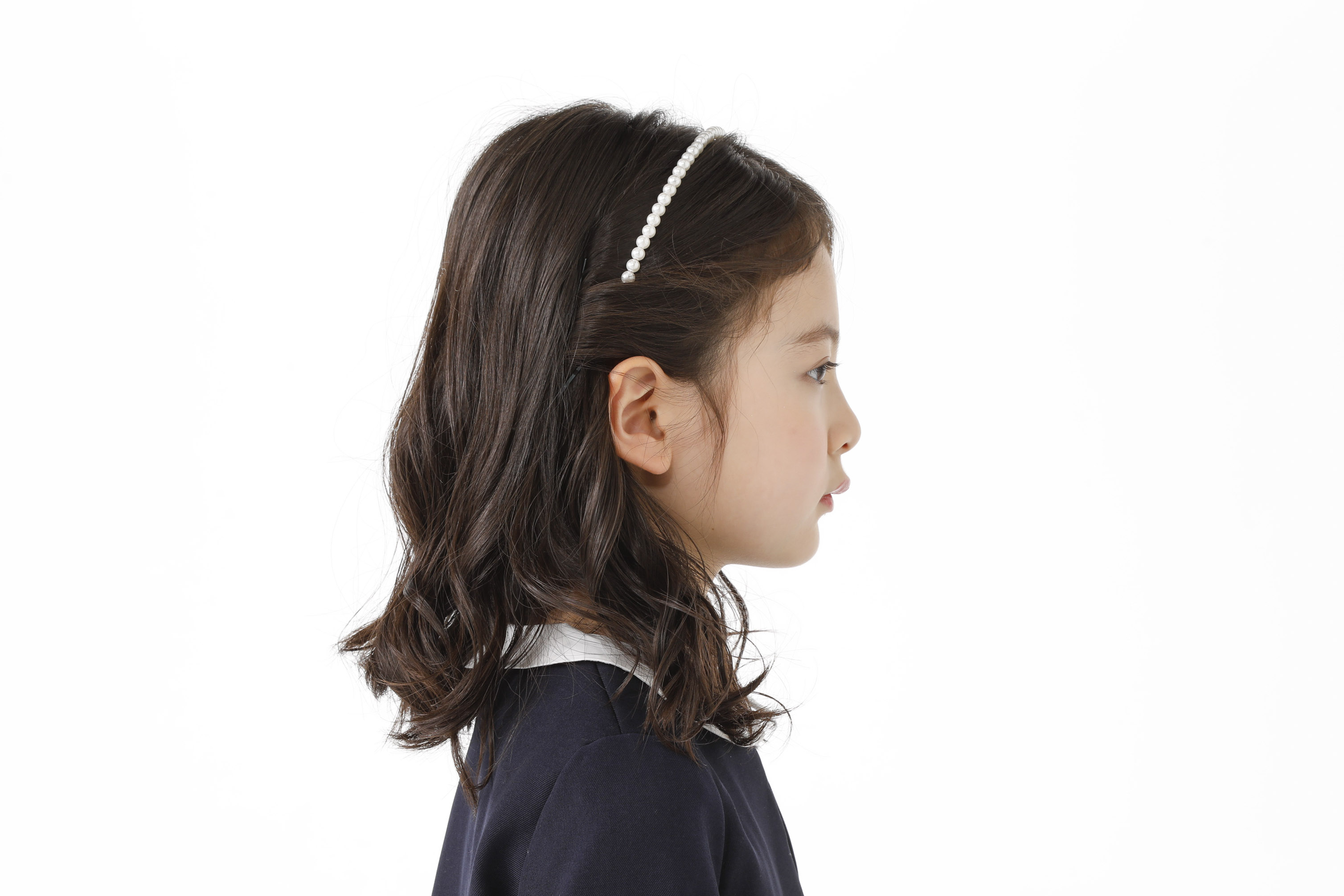 ママも大喜びヘアアレンジ！ゴムだけで作る簡単かわいいハーフアップ
