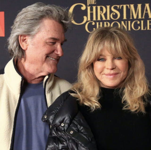 ワイアット ラッセルのサイン入り 8x10 写真カート & ゴールディ ホーンの息子