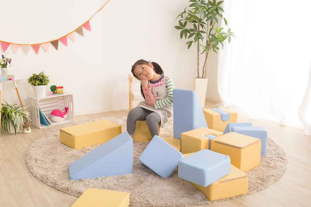 S・OC-300・PAキッズ家具製品情報株式会社オリバ