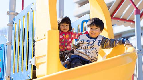 保育士求人ふちな保育園：群馬県伊勢崎市境下渕名＊無料駐車場完備 保育士サポート.com