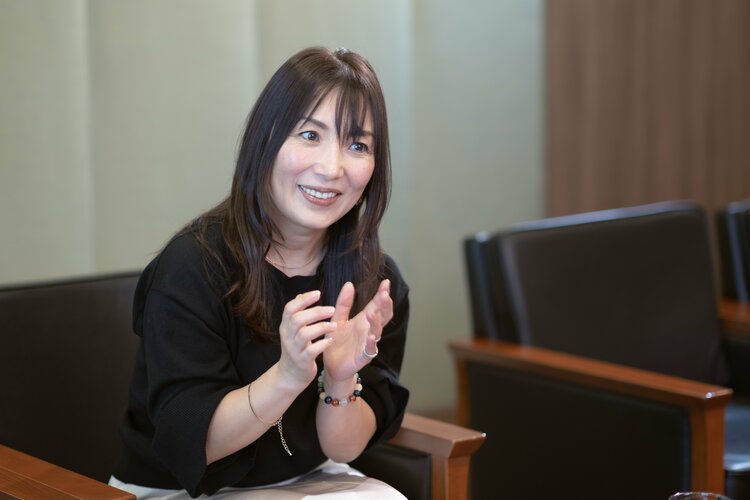 府川唯未 ドッグライフカウンセラーの資格を持つ府川唯未が、新しい家族「ルーク」とお散歩♪ 夫・田中稔は果たして登場するのか！？ - YouTube