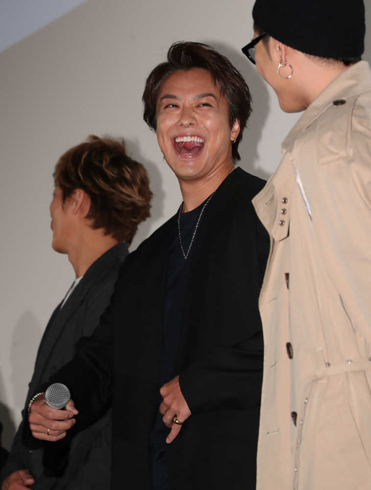 ＴＡＫＡＨＩＲＯ、妻・武井咲の素顔明かす「人への贈り物を選ぶ時に、あんまりピンと来なかったら 」 - スポーツ報知