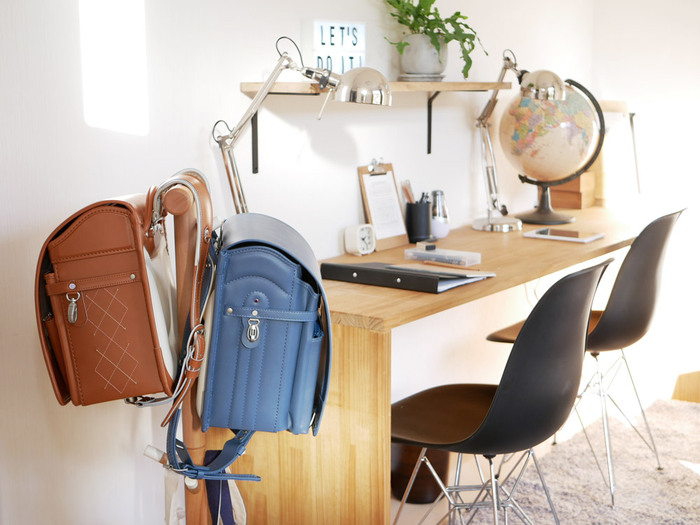 おしゃれなランドセル収納・ラック5選 – 家具通販店が選び方も解説 │ エア・リゾーム マガジン