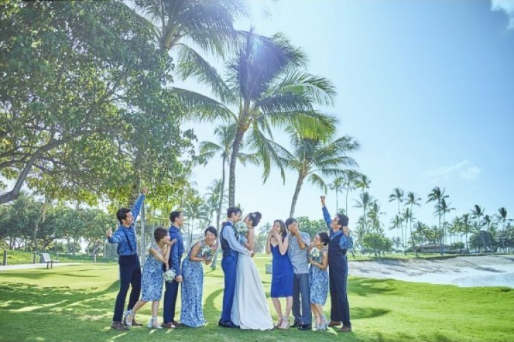 ハワイ結婚式参列 アロハシャツ ムームー ハワイの結婚式はアロハシャツが正装