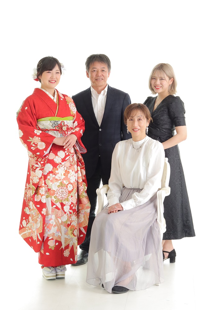 フォトスタジオマインのブログ:成人式 家族写真
