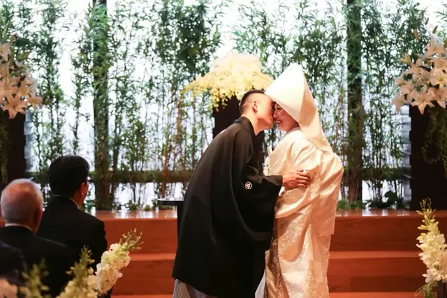 どこに誓いのキスをする ?♡ブログウエディングザ・ピーク プレミアムテラス鹿児島県鹿児島市天文館の結婚式場・ゲストハウス 公式