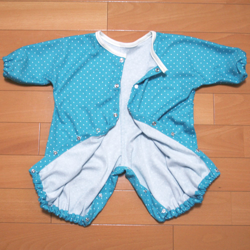 無料型紙 うさぎベビースタイの作り方。手縫いでもできる