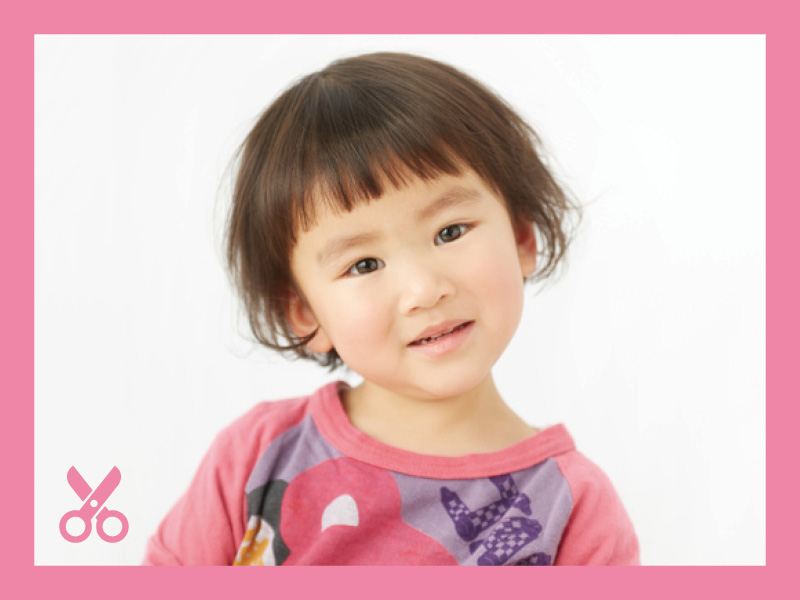 ショートボブ3歳キッズカット女の子髪型子どもの髪型チョッキンズ ⁡
