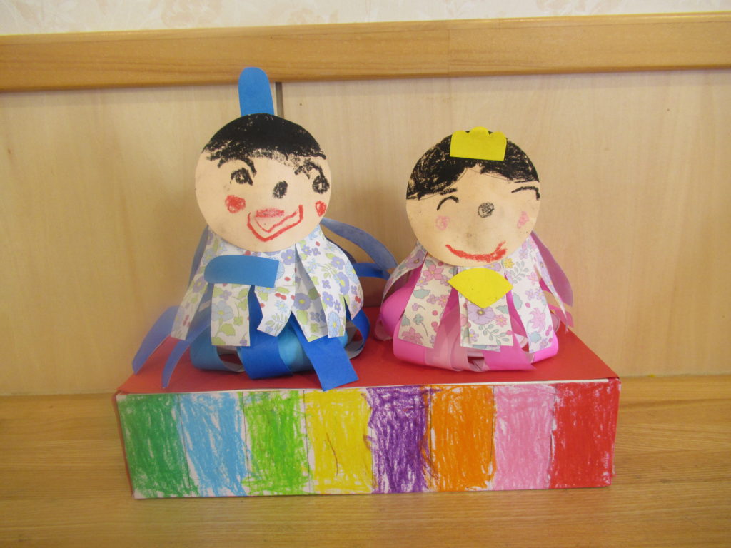 ひな祭り製作！！ぽかぽか森の小さなおうち