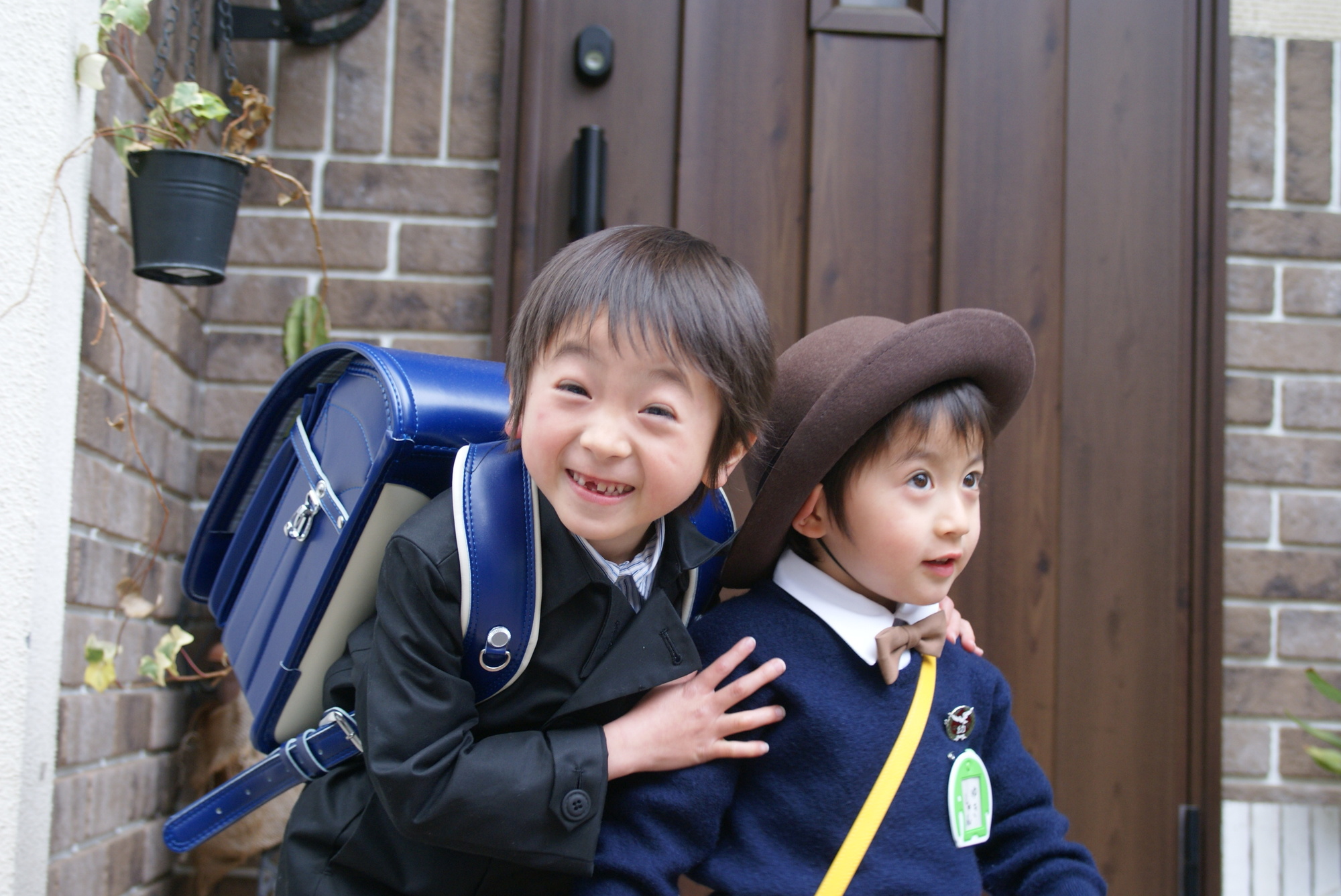兄弟一緒に仲良く撮影！浅野写真館