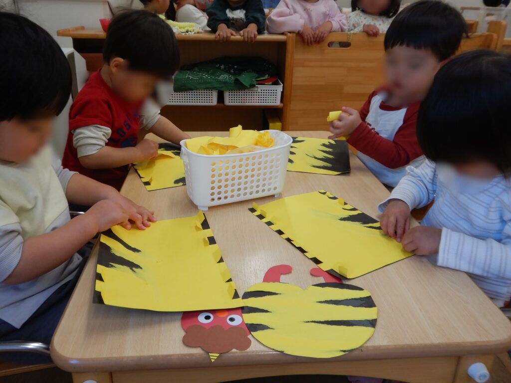 節分製作 製作キット 壁面製作 鬼のパンツ 保育製作 2月壁面 型紙 保育製作キット販売☺︎ 通販 17116477Creema クリーマ