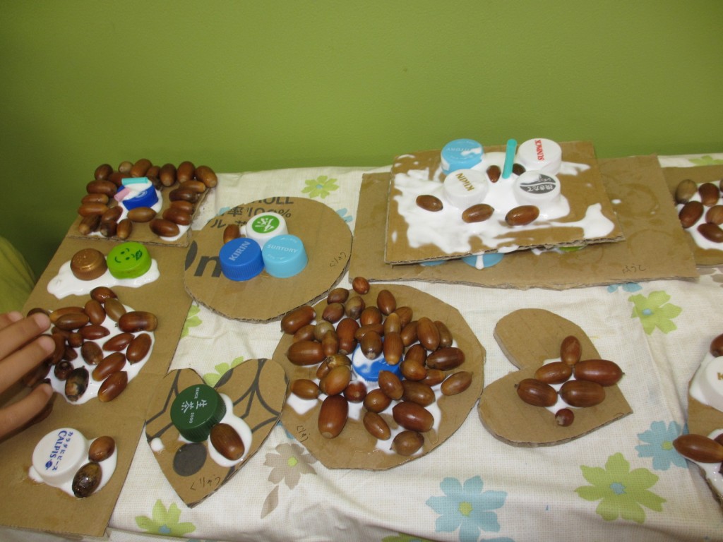 保育園 11月製作 どんぐりアイデア3種 簡単折り紙・毛糸・クラフト紙でかわいく作ろう保育士のお仕事静岡