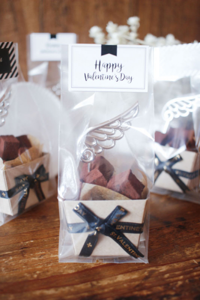 2024年バレンタイン 小学生が渡す市販品の友チョコ12選 ばらまきに最適プレゼントコレクション PRECOLLE by IECOLLE