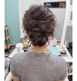 ボブ編 お呼ばれにぴったりなヘアアレンジ5選♪結婚式・二次会・パーティーにおすすめ！4yuuu