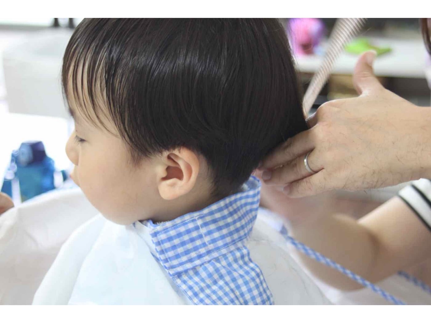 パパママ必見 美容師が教える初心者向けの子供セルフカット自宅で出来る刈り上げバリカンツーブロック男の子の髪型の切り方教えます