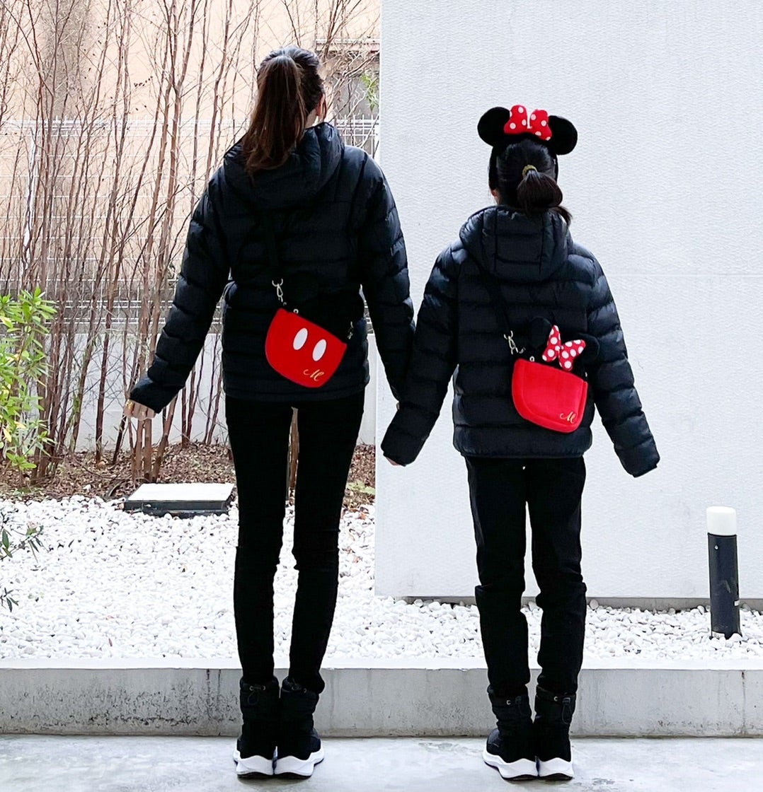 今日からシー編！ 噴水に大はしゃぎ☺️夏だったら飛び込んでたね♡ 1y7mはるぴとディズニーディズニーデビューディズニーシーディズニーコーデディズニーリゾート子連れディズニーミッキーミッキーコーデクリスマスディズニーディズニー